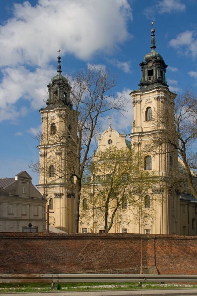 Klasztor oo. Dominikanów w Jarosławiu Parafia Matki Bożej Bolesnej