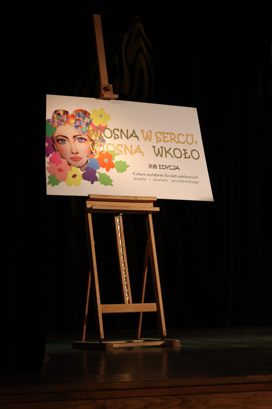 Młodzi recytatorzy zaprezentowali się na&nbsp;scenie Jarosławskiego Ośrodka Kultury i&nbsp;Sztuki